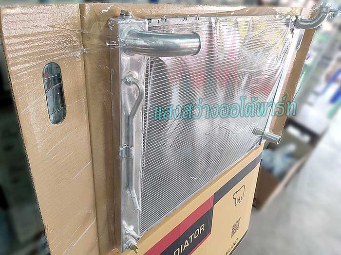 Radiator Toyota Alphard 2400CC 02-05 (4)